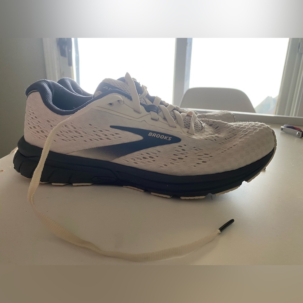 Brooks Anthem 4 Shoes